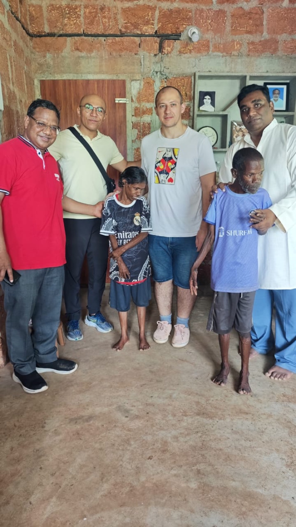 International volunteers join our brothers to reach the sick and forgotten.